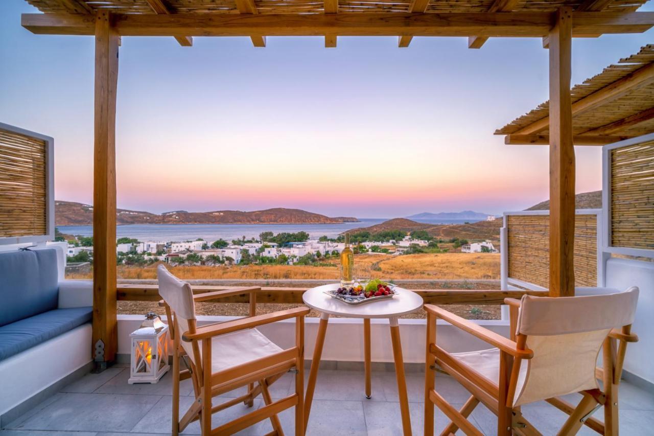 Ammos Serifos Livadi  Buitenkant foto