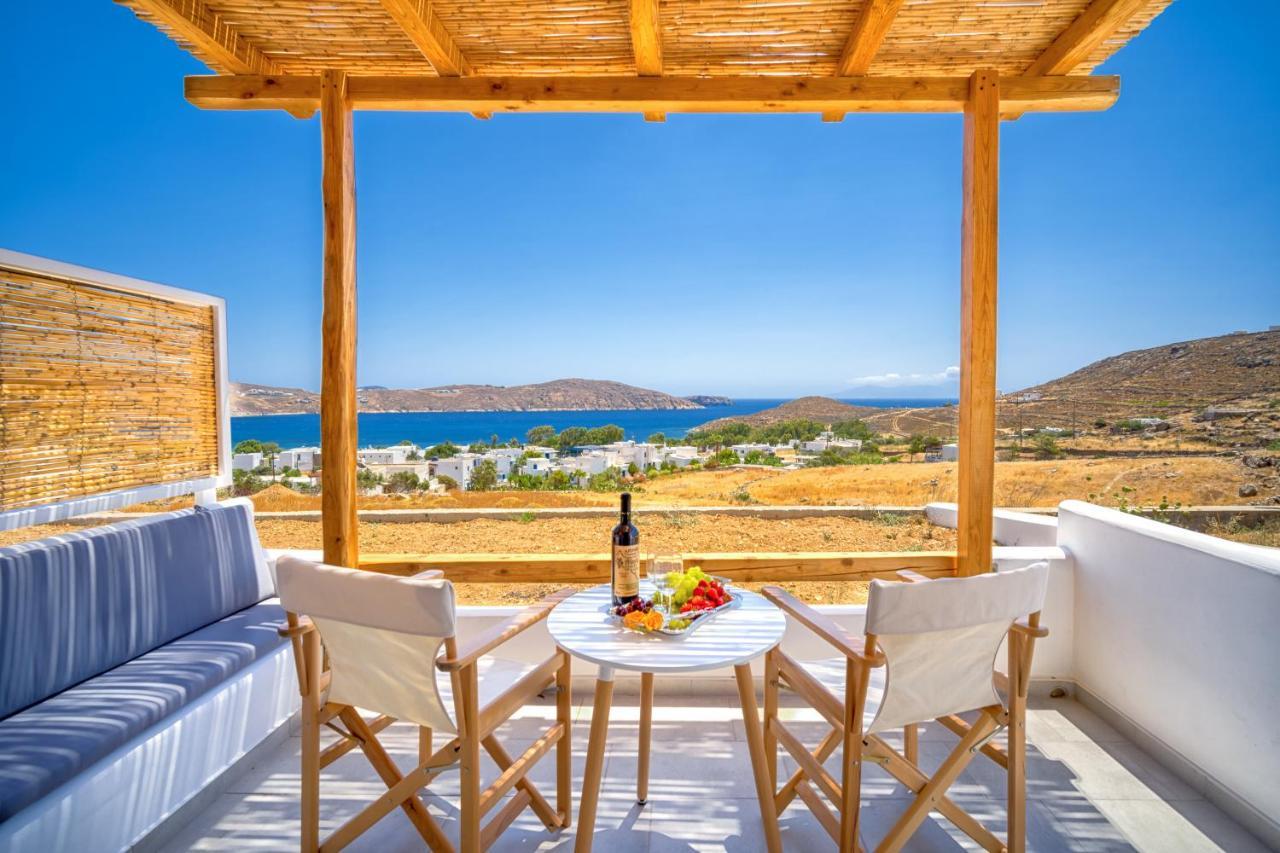 Ammos Serifos Livadi  Buitenkant foto