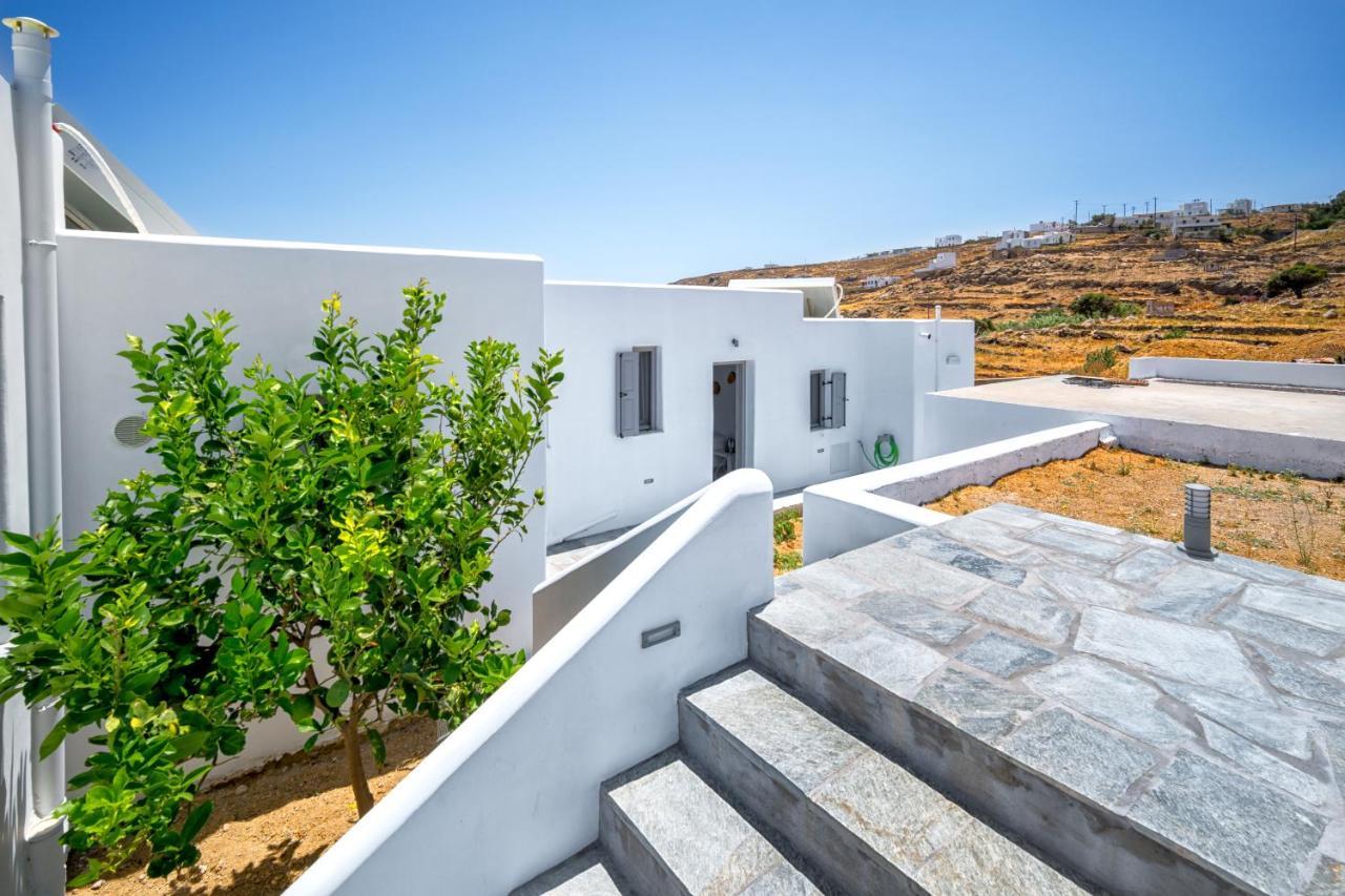 Ammos Serifos Livadi  Buitenkant foto