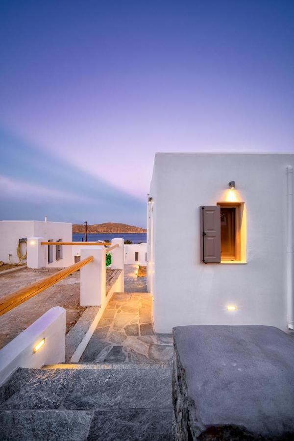 Ammos Serifos Livadi  Buitenkant foto