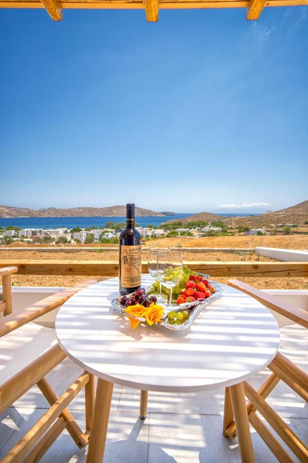Ammos Serifos Livadi  Buitenkant foto
